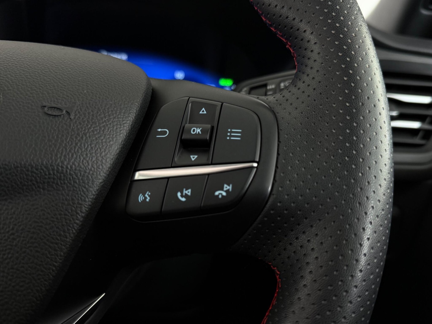 Used Ford Kuga 2023 for sale - 76468398: Photo 29