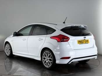 Used Ford Focus 2017 for sale - 74685318: Photo
