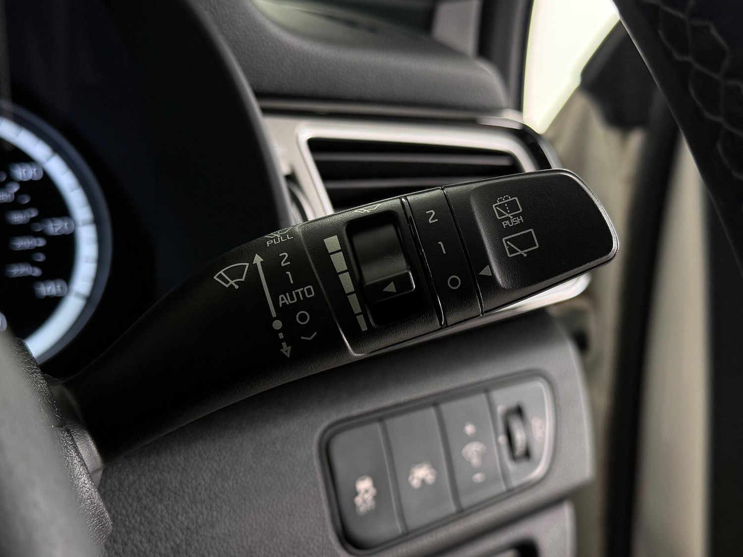 Used Kia Niro 2017 for sale - 77180796: Photo 21