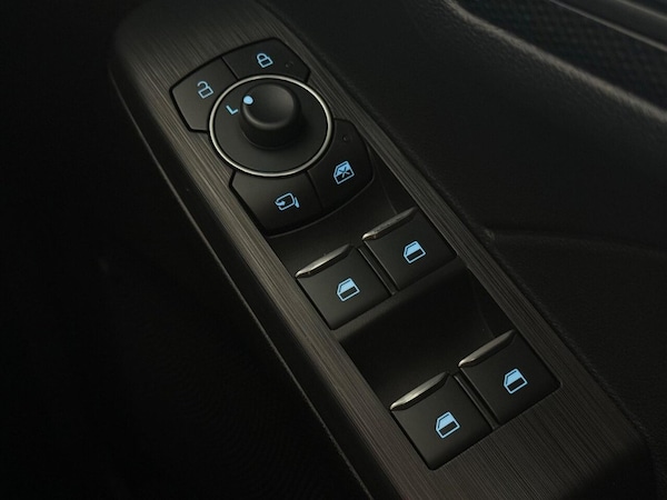 Used Ford Kuga 2022 for sale - 76092683: Photo 23