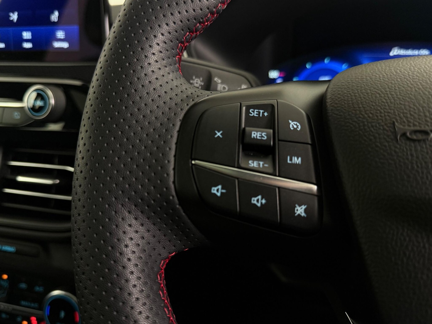 Used Ford Kuga 2023 for sale - 77246717: Photo 17