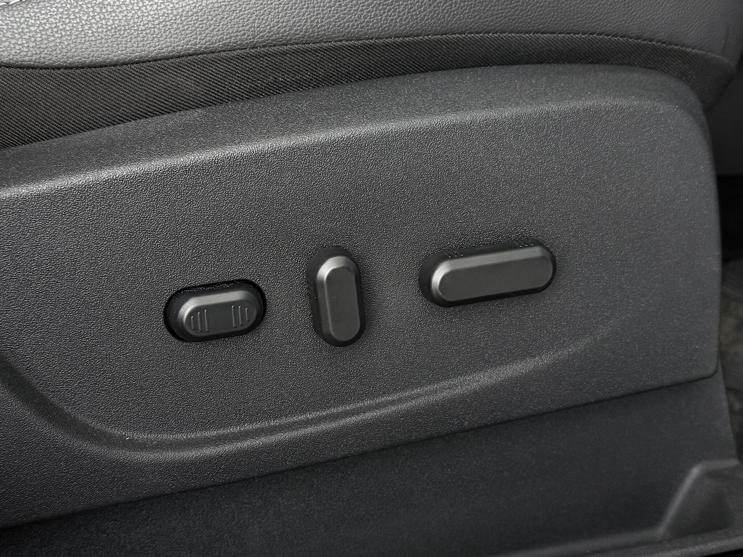 Used Ford Kuga 2018 for sale - 76645916: Photo 16