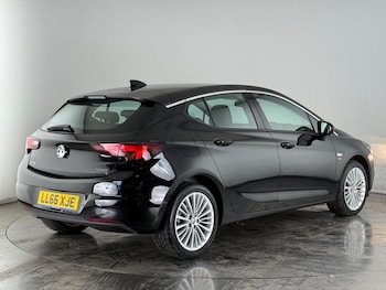 Used Vauxhall Astra 2016 for sale - 75416504: Photo