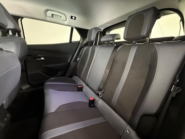 Used Peugeot 2008 2020 for sale - 76241457: Photo 18