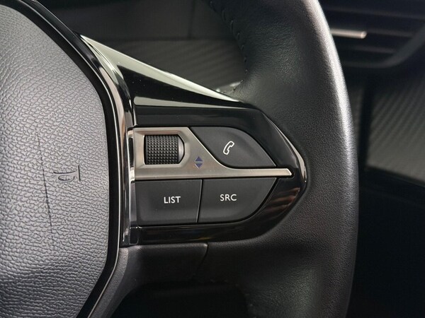 Used Peugeot 2008 2020 for sale - 76241457: Photo 27