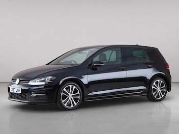 Used Volkswagen Golf 2017 for sale - 79013263: Photo