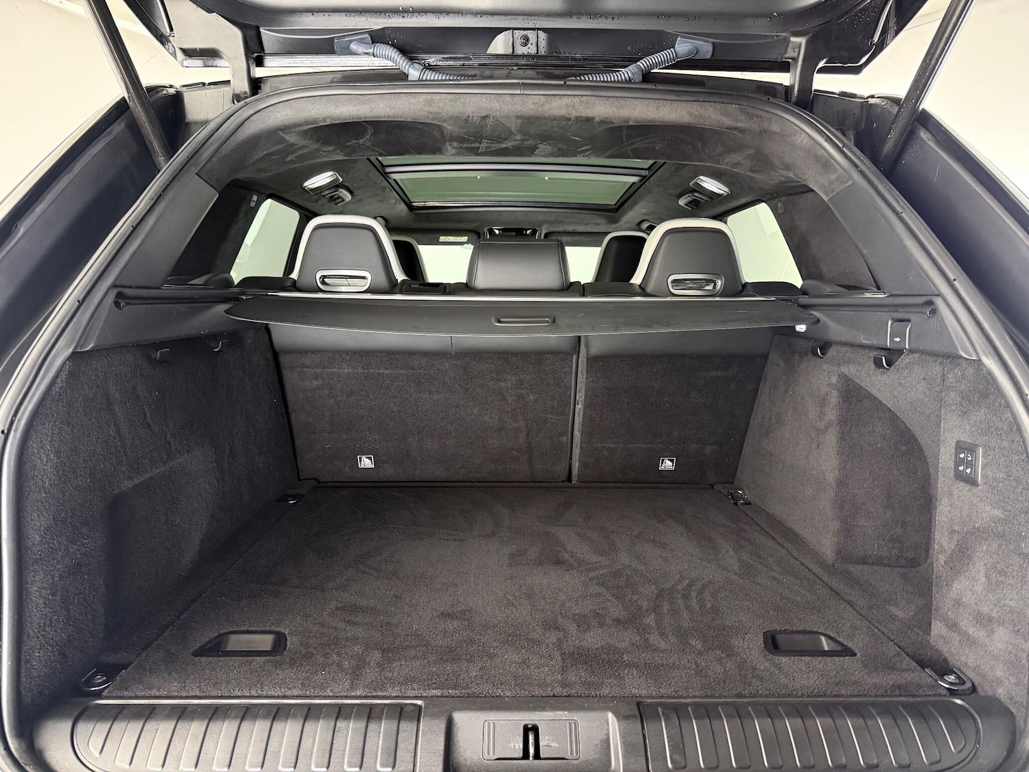 Used Land Rover Range Rover Sport 2018 for sale - 77181220: Photo 10