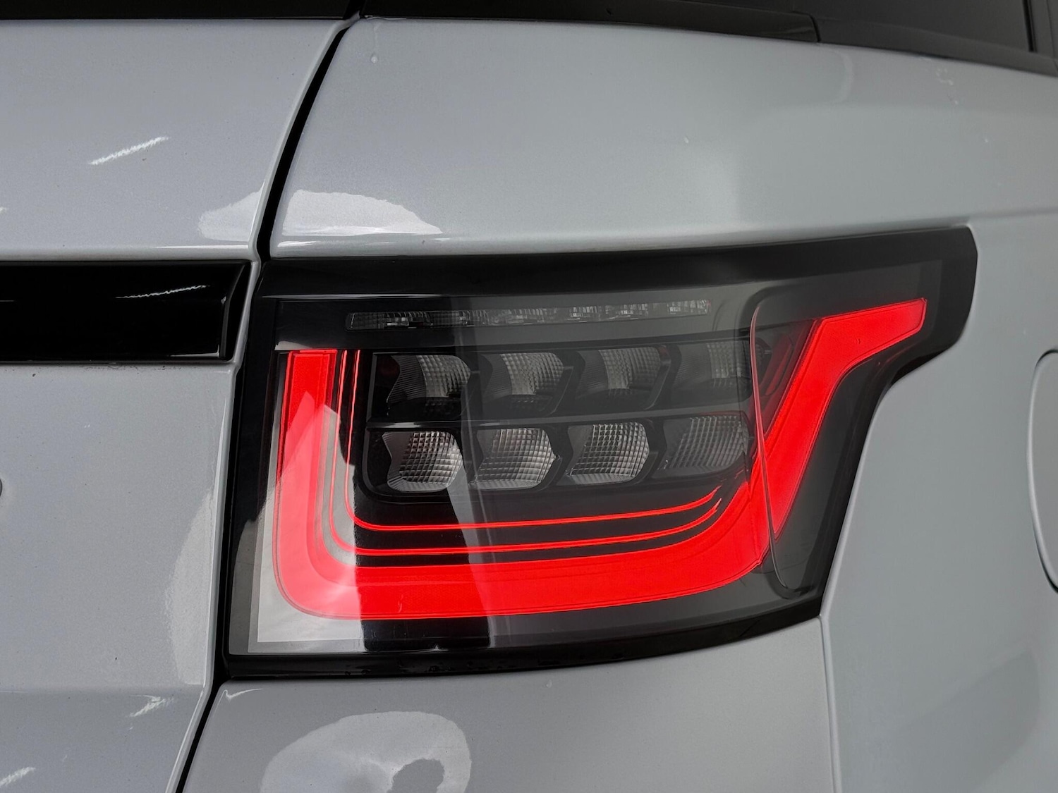 Used Land Rover Range Rover Sport 2018 for sale - 77181220: Photo 8