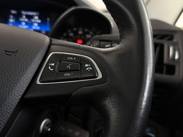 Used Ford C-Max 2017 for sale - 76235538: Photo 24