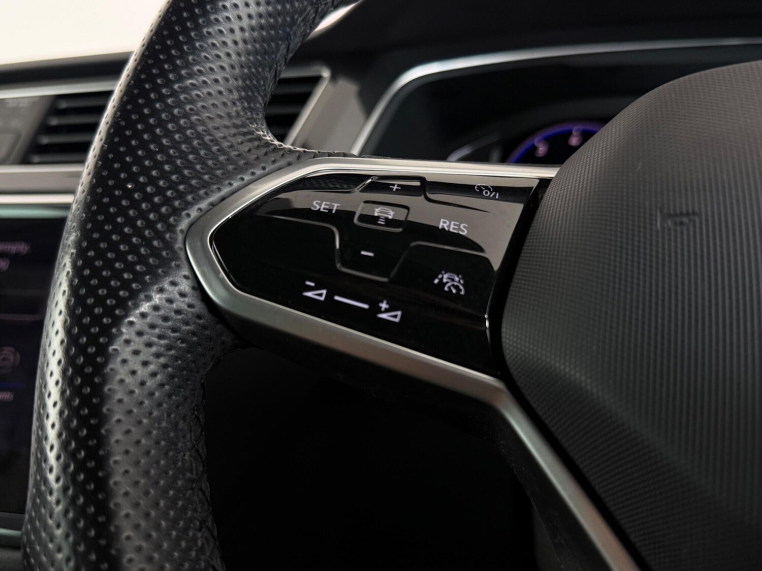 Used Volkswagen Tiguan 2021 for sale - 77809265: Photo 17