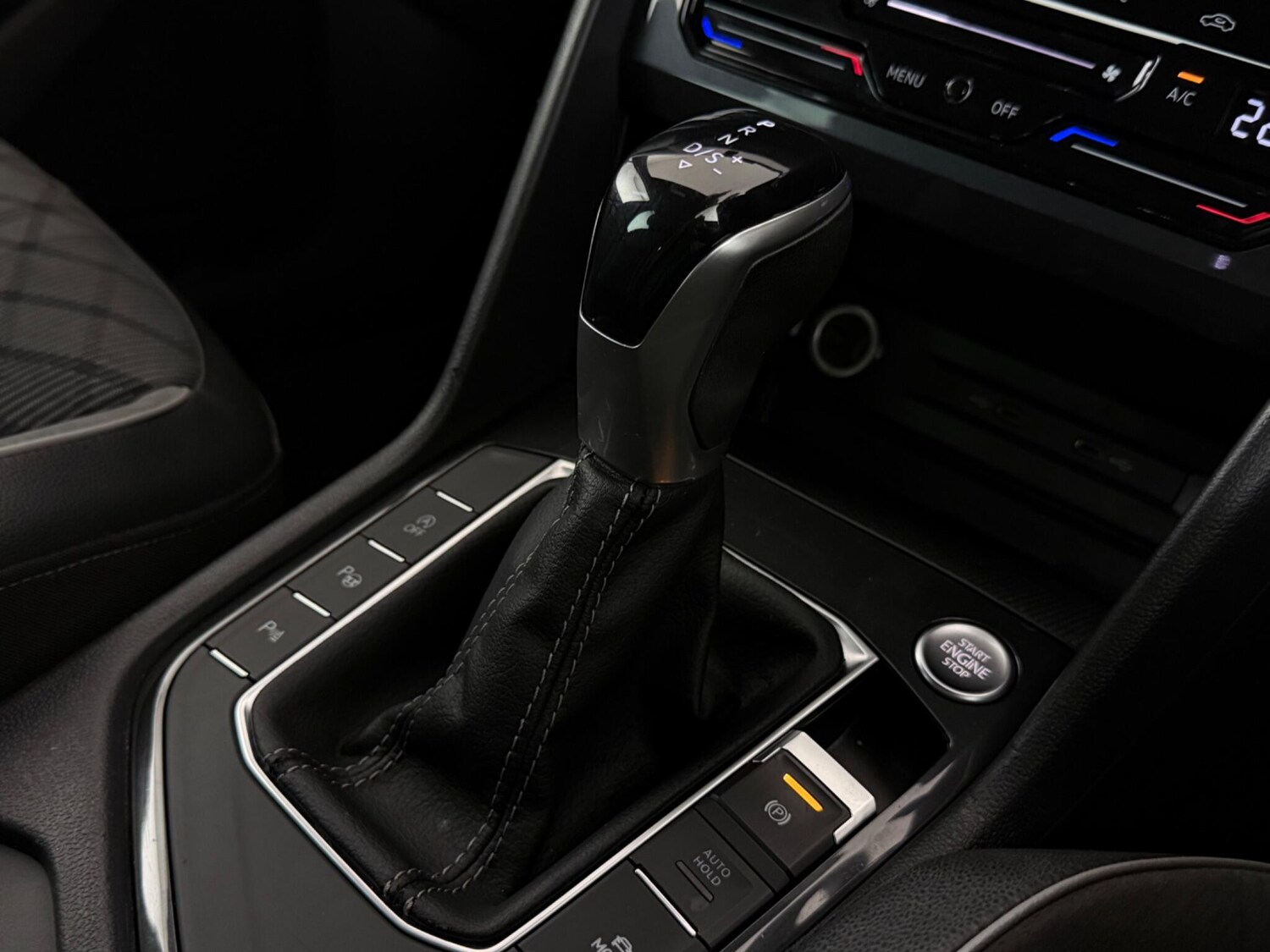 Used Volkswagen Tiguan 2021 for sale - 77809265: Photo 33