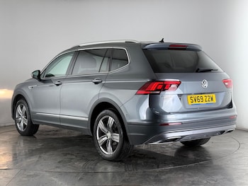 Used Volkswagen Tiguan Allspace 2019 for sale - 77575474: Photo
