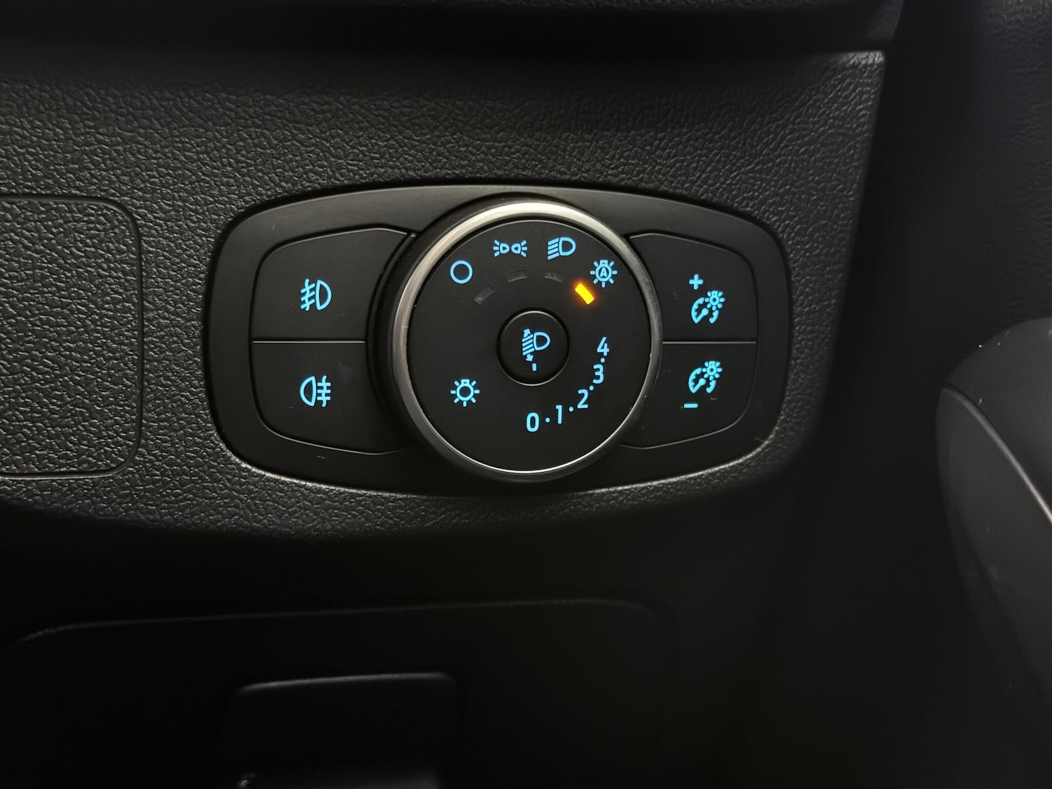 Used Ford Focus 2020 for sale - 77599214: Photo 27