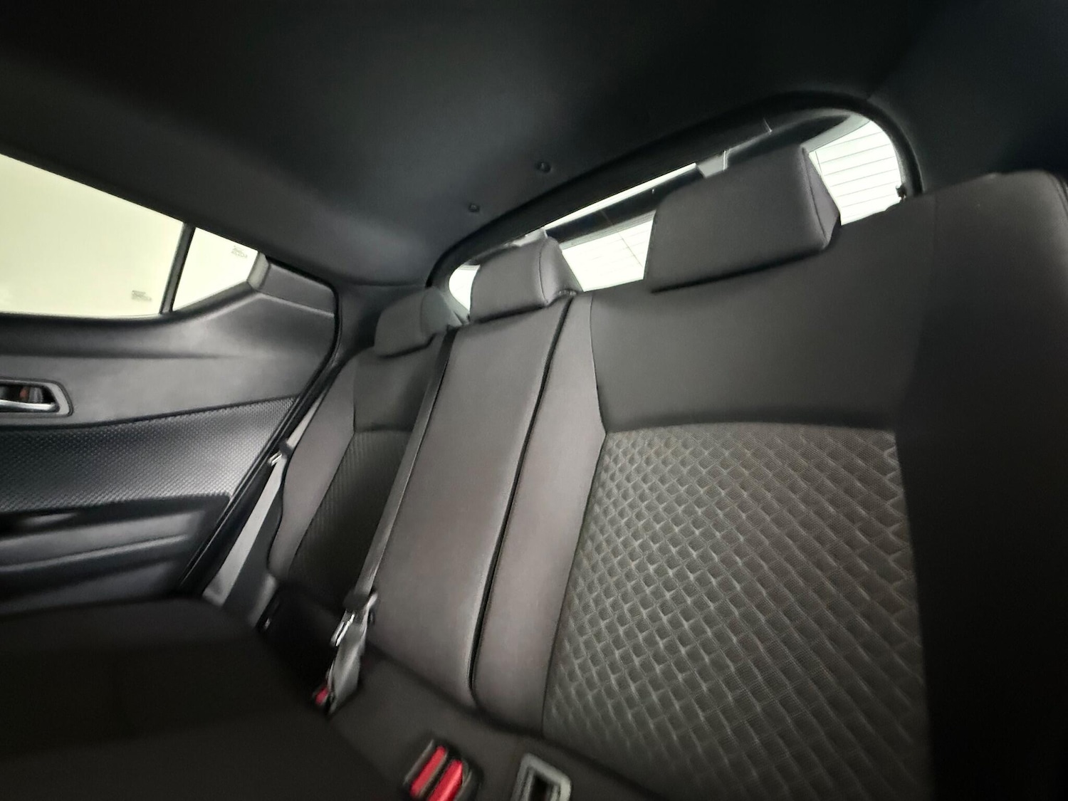 Used Toyota C-HR 2022 for sale - 77222305: Photo 10