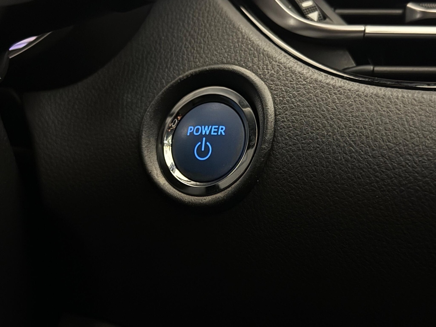 Used Toyota C-HR 2022 for sale - 77222305: Photo 28