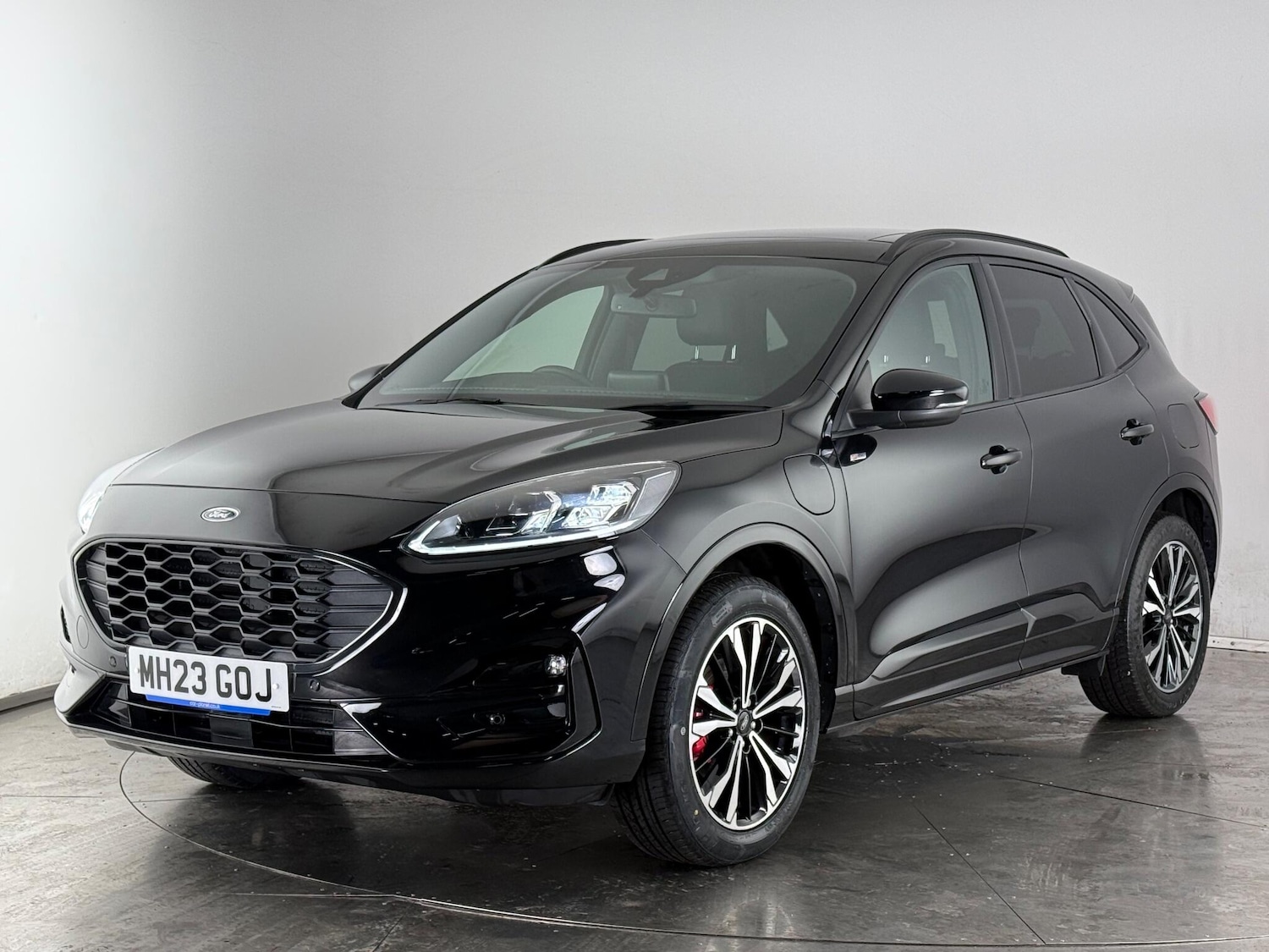 Used Ford Kuga 2023 for sale - 77222088: Photo 2