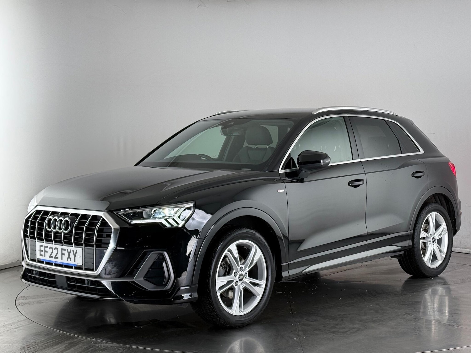Used Audi Q3 2022 for sale - 77243025: Photo 2