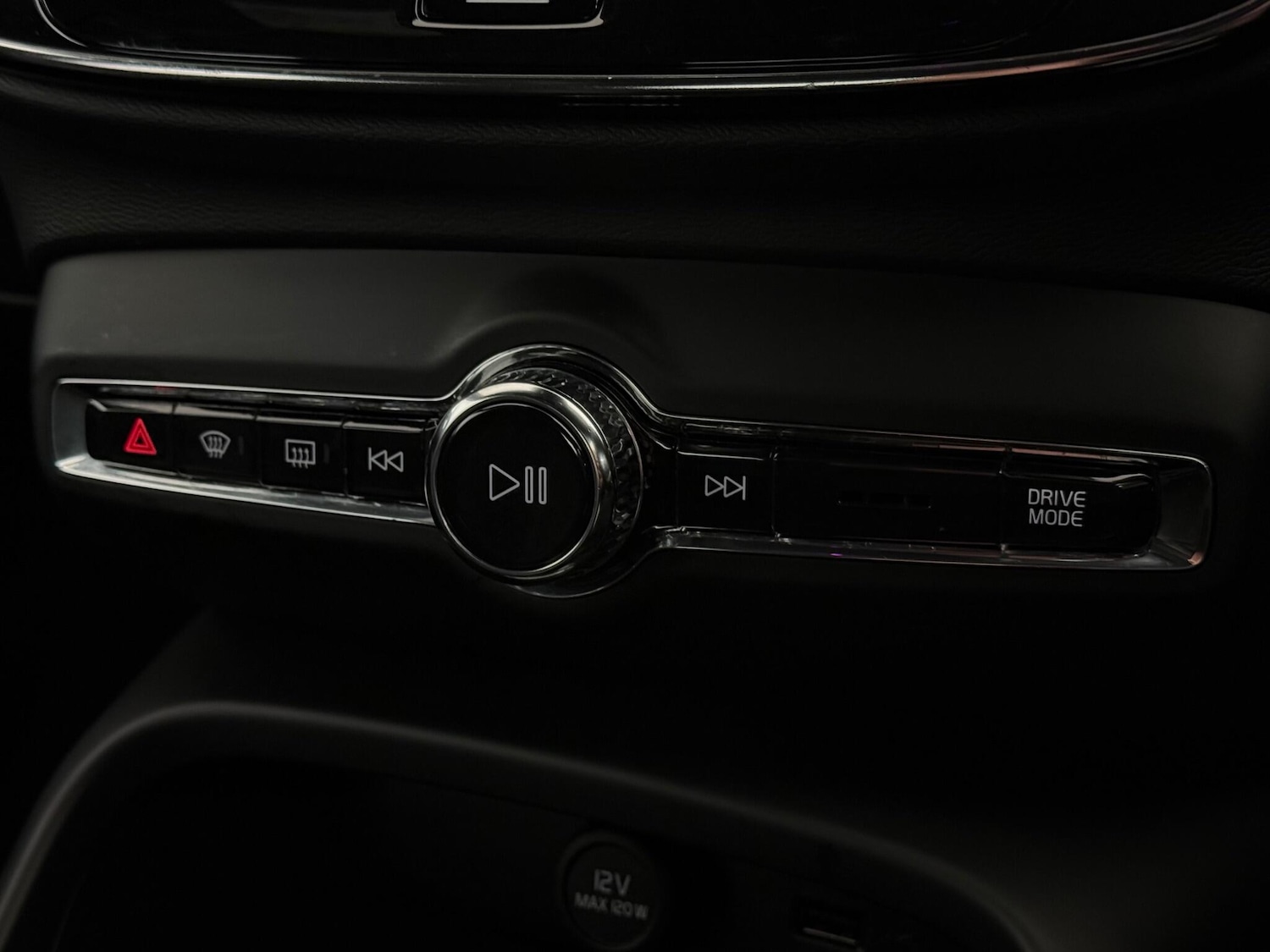 Used Volvo XC40 2020 for sale - 77441555: Photo 30