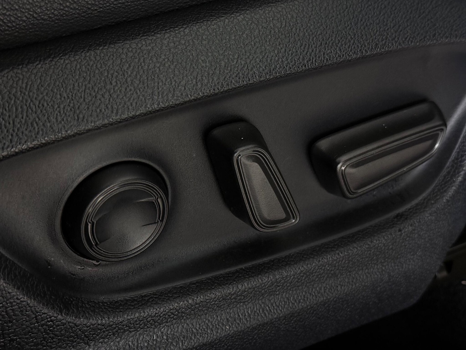 Used Toyota C-HR 2021 for sale - 77246831: Photo 12