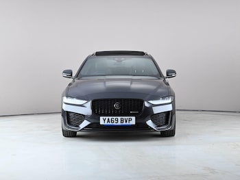 Used Jaguar XE 2019 for sale - 78430536: Photo