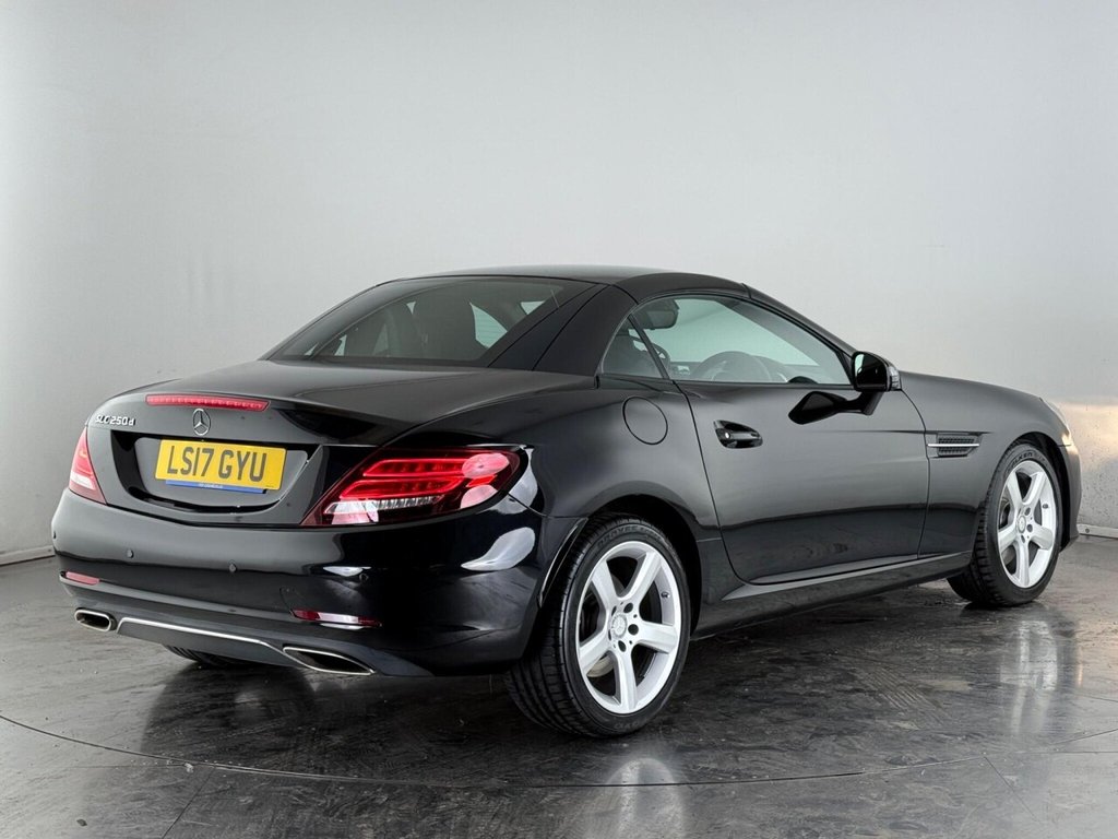 Used Mercedes-Benz SLC 2017 for sale - 75735446: Photo 16
