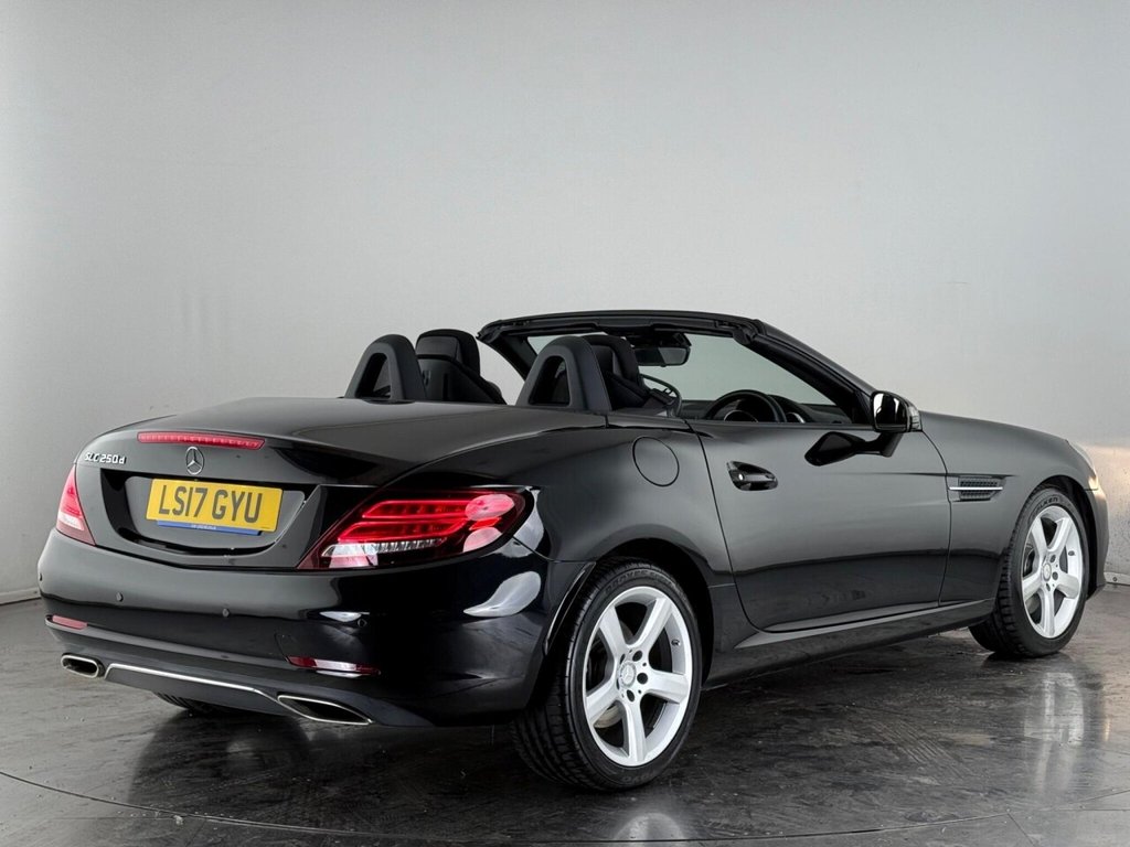 Used Mercedes-Benz SLC 2017 for sale - 75735446: Photo 4