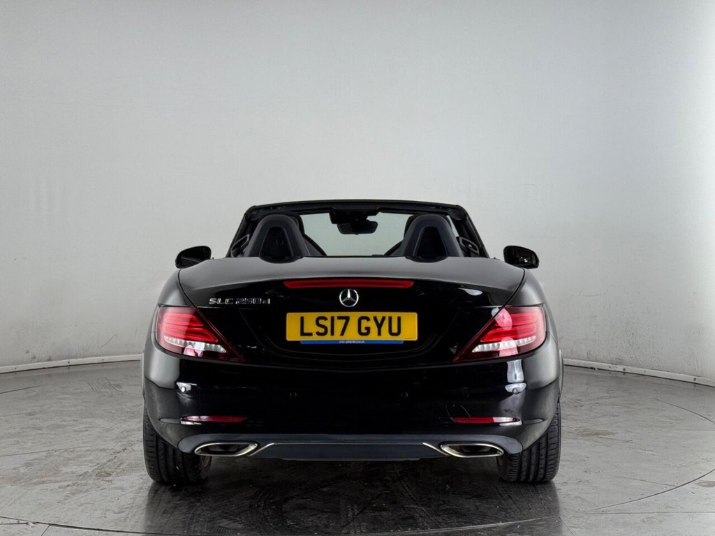 Used Mercedes-Benz SLC 2017 for sale - 75735446: Photo 9