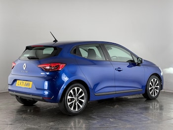 Used Renault Clio 2021 for sale - 78977153: Photo