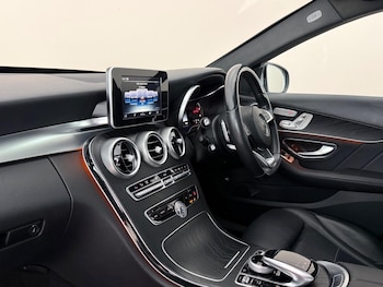 Used Mercedes-Benz C Class 2017 for sale - 79013306: Photo
