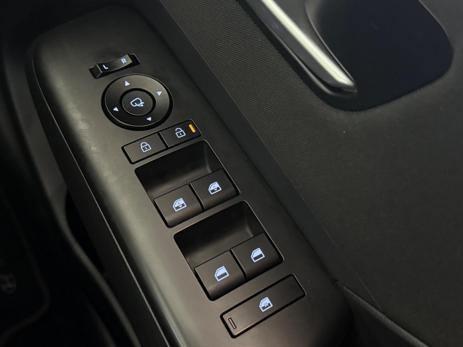 Used Hyundai KONA 2023 for sale - 76468670: Photo 22