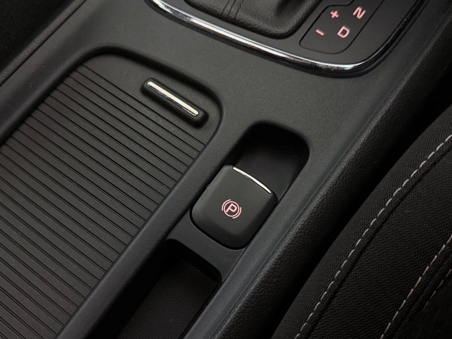 Used Kia Ceed 2018 for sale - 76468506: Photo 42