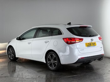 Used Kia Ceed 2018 for sale - 76468506: Photo