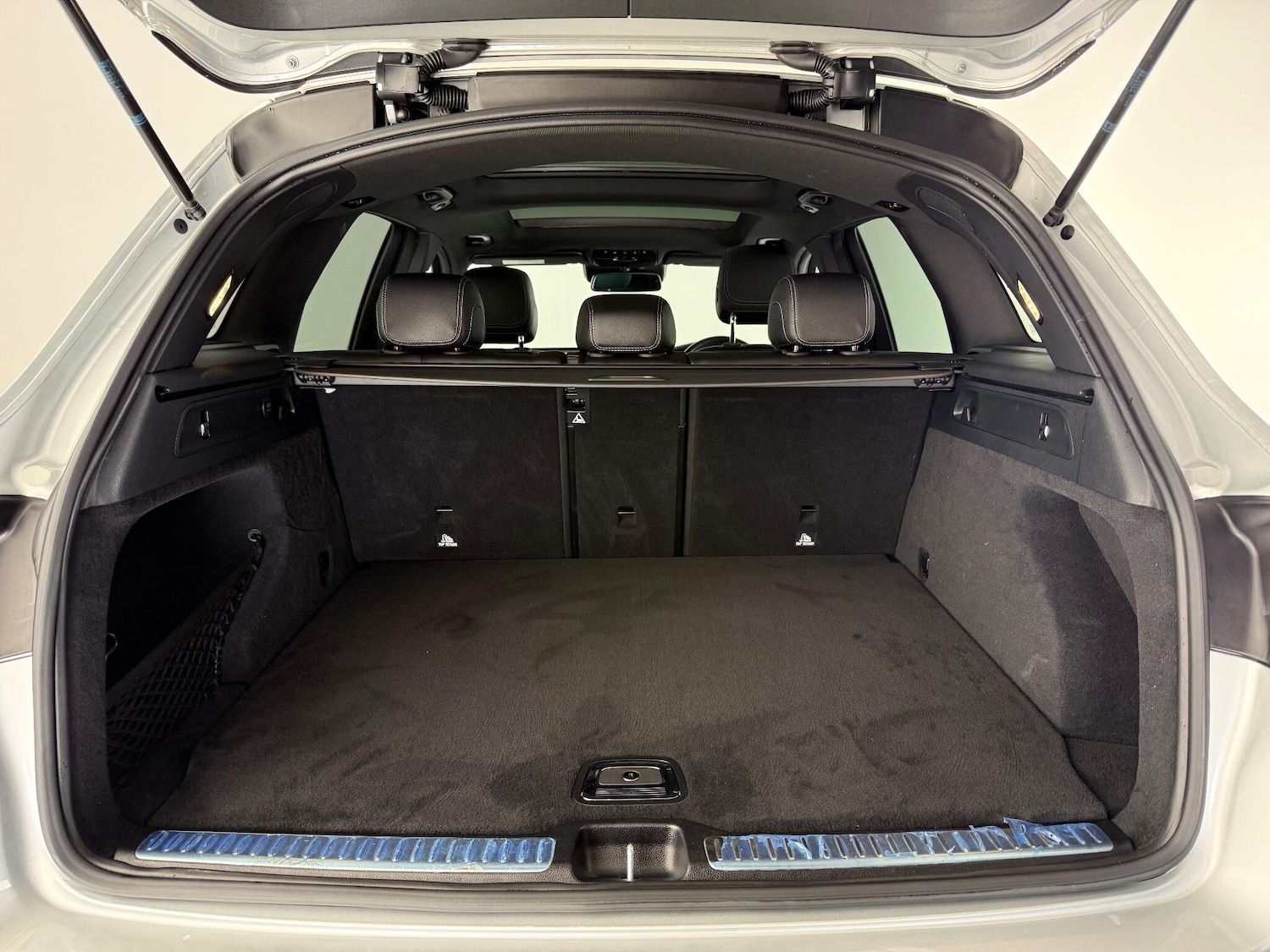 Used Mercedes-Benz GLC 2018 for sale - 76468484: Photo 11