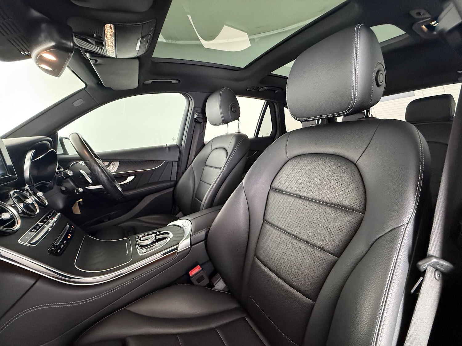 Used Mercedes-Benz GLC 2018 for sale - 76468484: Photo 17