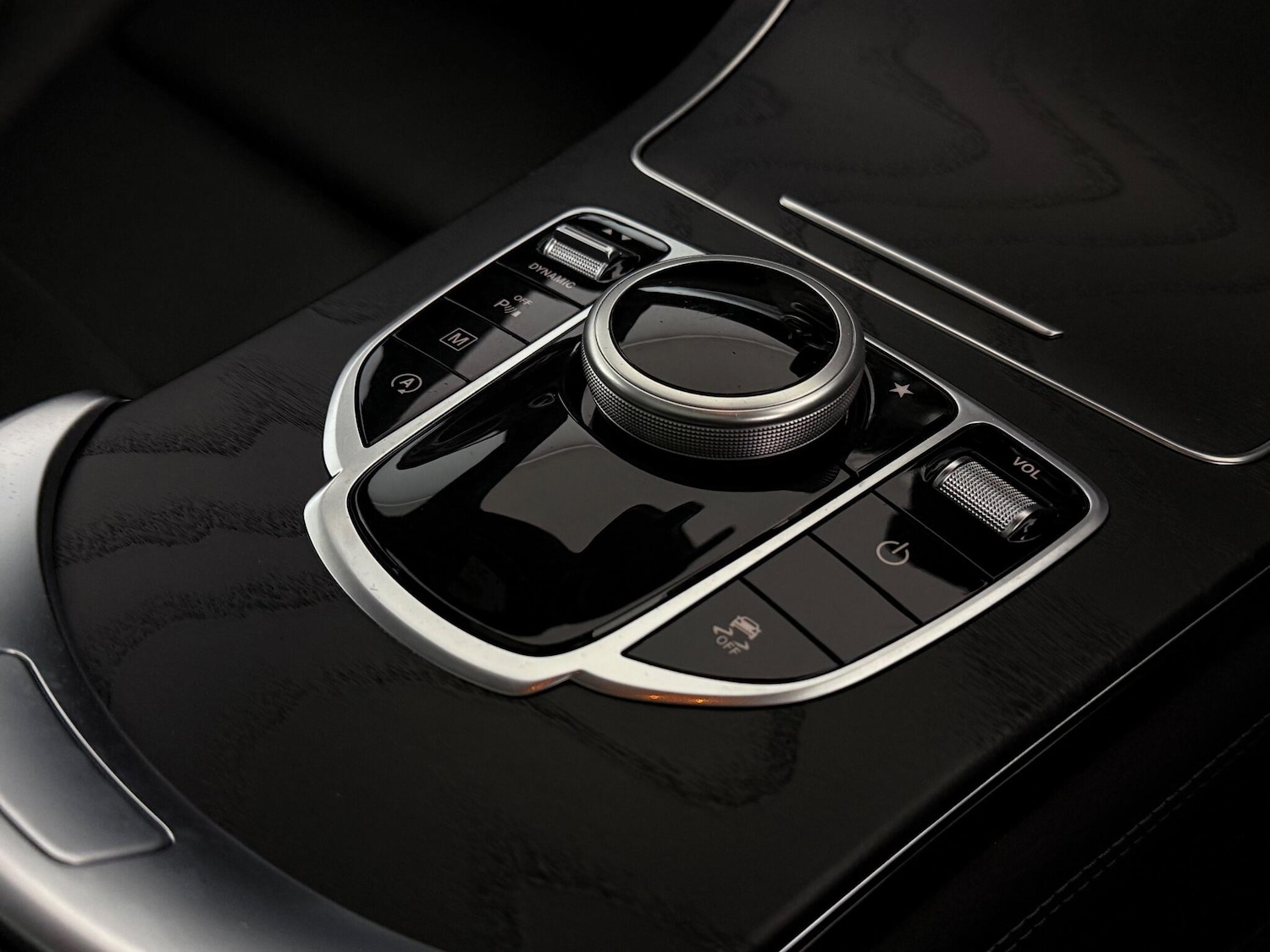 Used Mercedes-Benz GLC 2018 for sale - 76468484: Photo 41