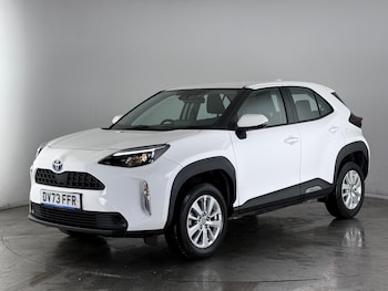 Used Toyota Yaris Cross 2023 for sale - 76620215: Photo