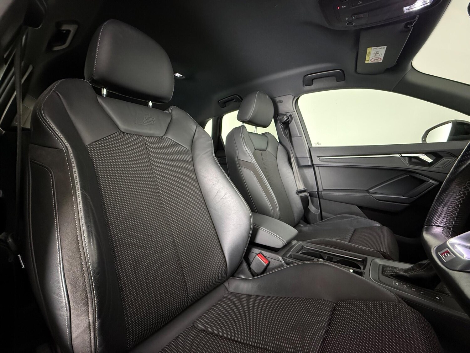 Used Audi Q3 2021 for sale - 77684475: Photo 11