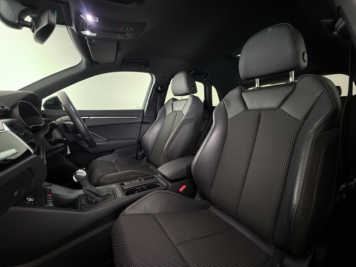 Used Audi Q3 2021 for sale - 77684475: Photo 12