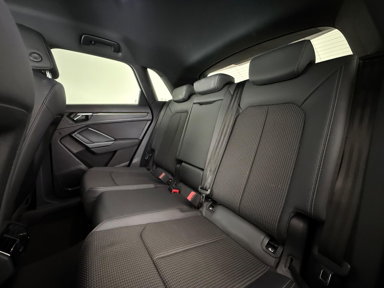 Used Audi Q3 2021 for sale - 77684475: Photo 14