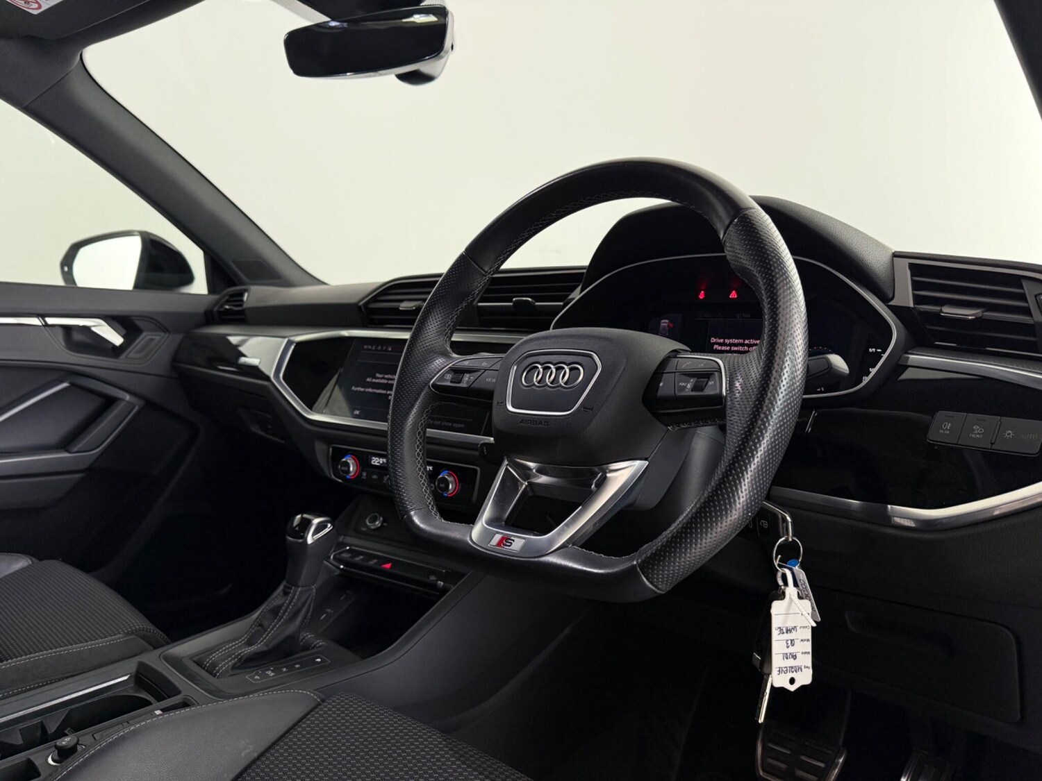 Used Audi Q3 2021 for sale - 77684475: Photo 17