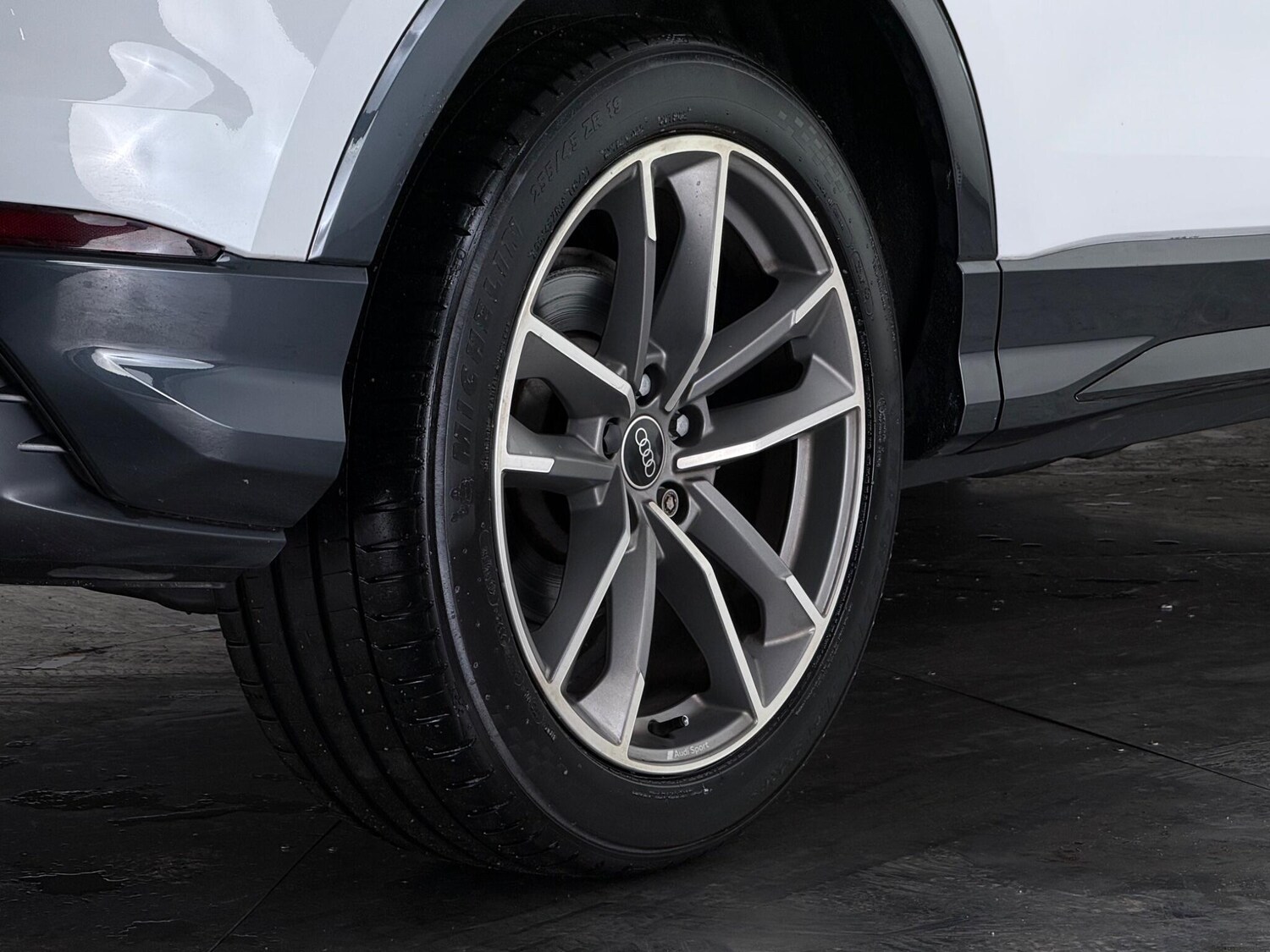 Used Audi Q3 2021 for sale - 77684475: Photo 8