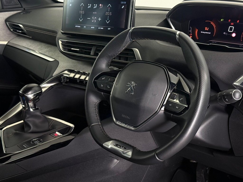 Used Peugeot 3008 2021 for sale - 76417460: Photo 15