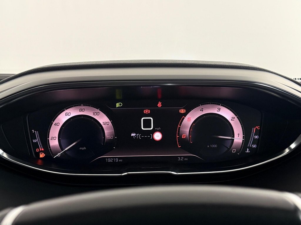 Used Peugeot 3008 2021 for sale - 76417460: Photo 25