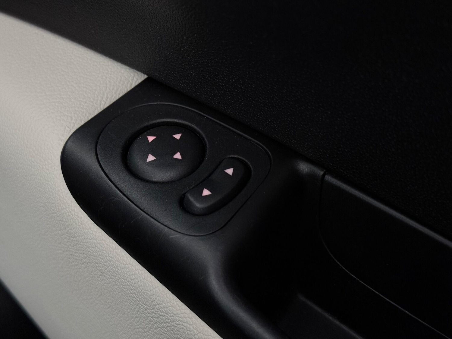 Used Fiat 500C 2021 for sale - 76537990: Photo 21