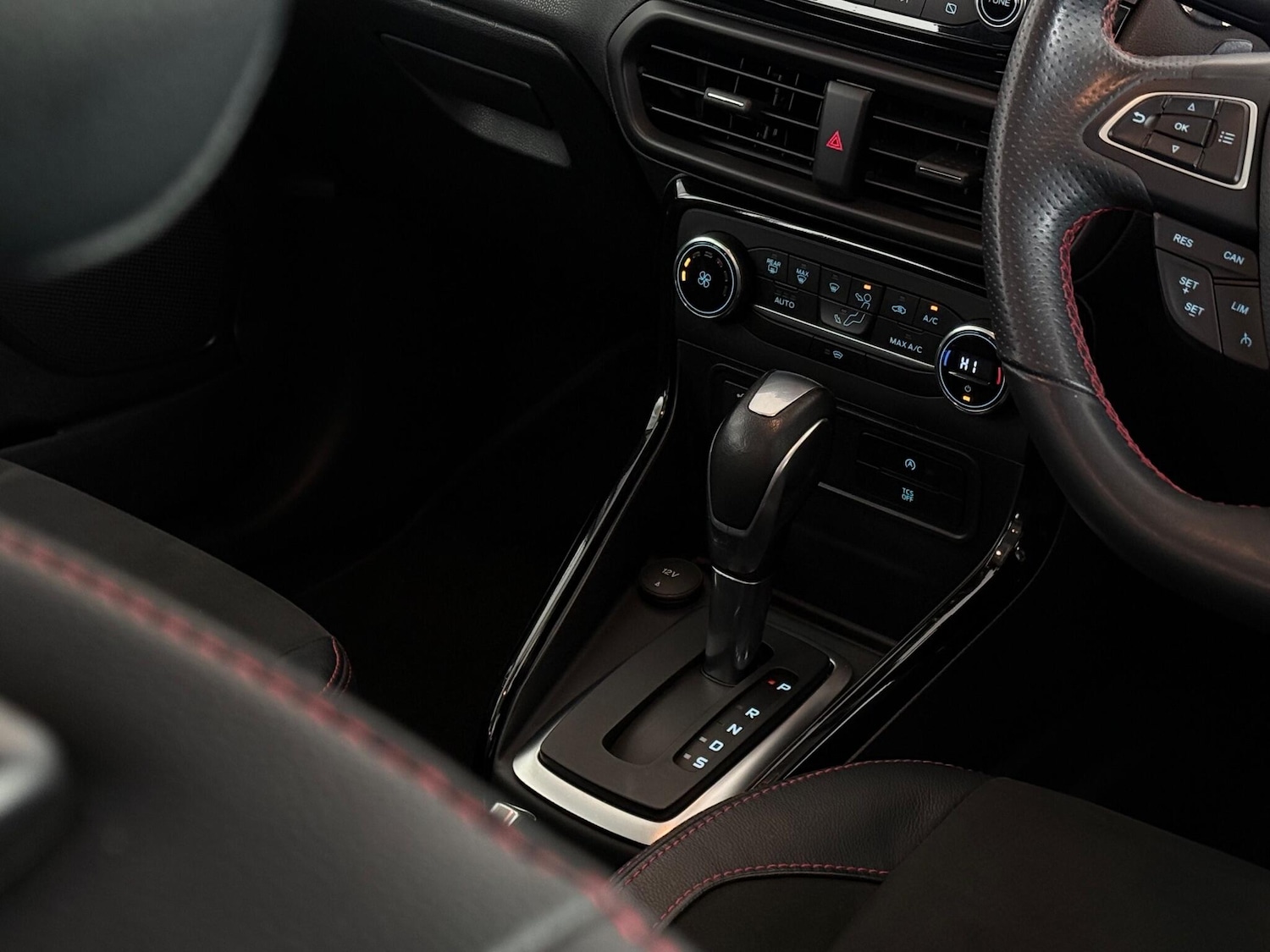 Used Ford Ecosport 2019 for sale - 76468796: Photo 15