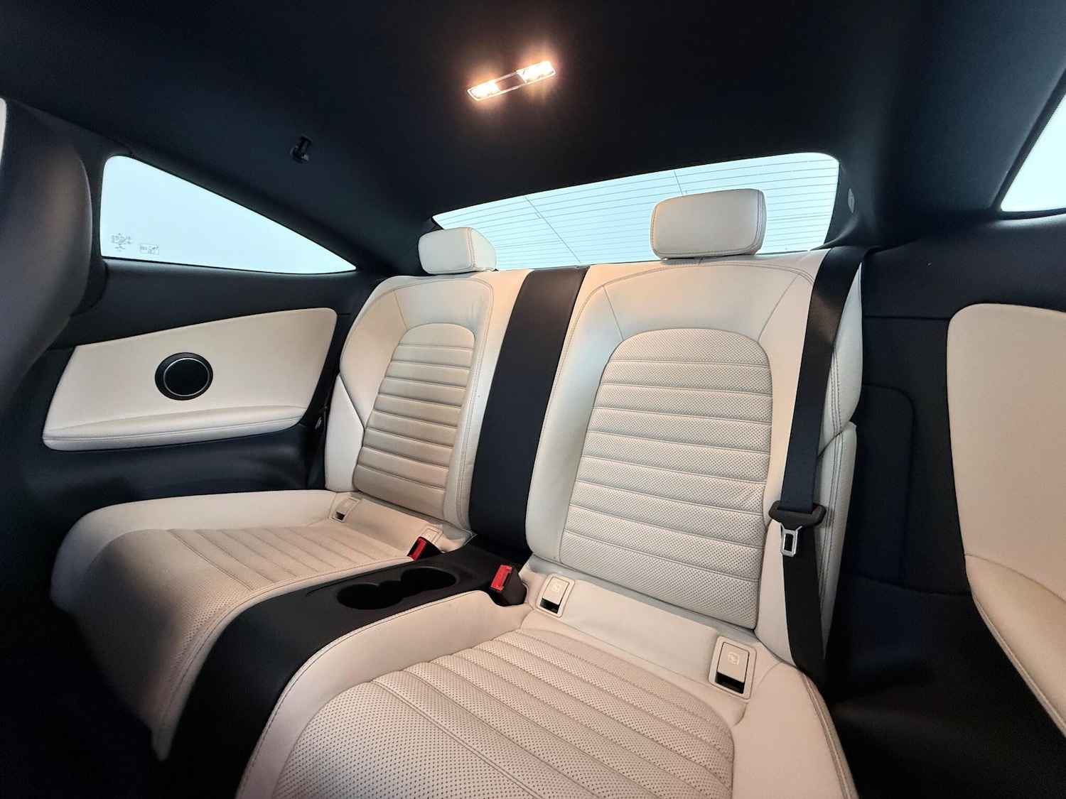 Used Mercedes-Benz C Class 2019 for sale - 77180975: Photo 13