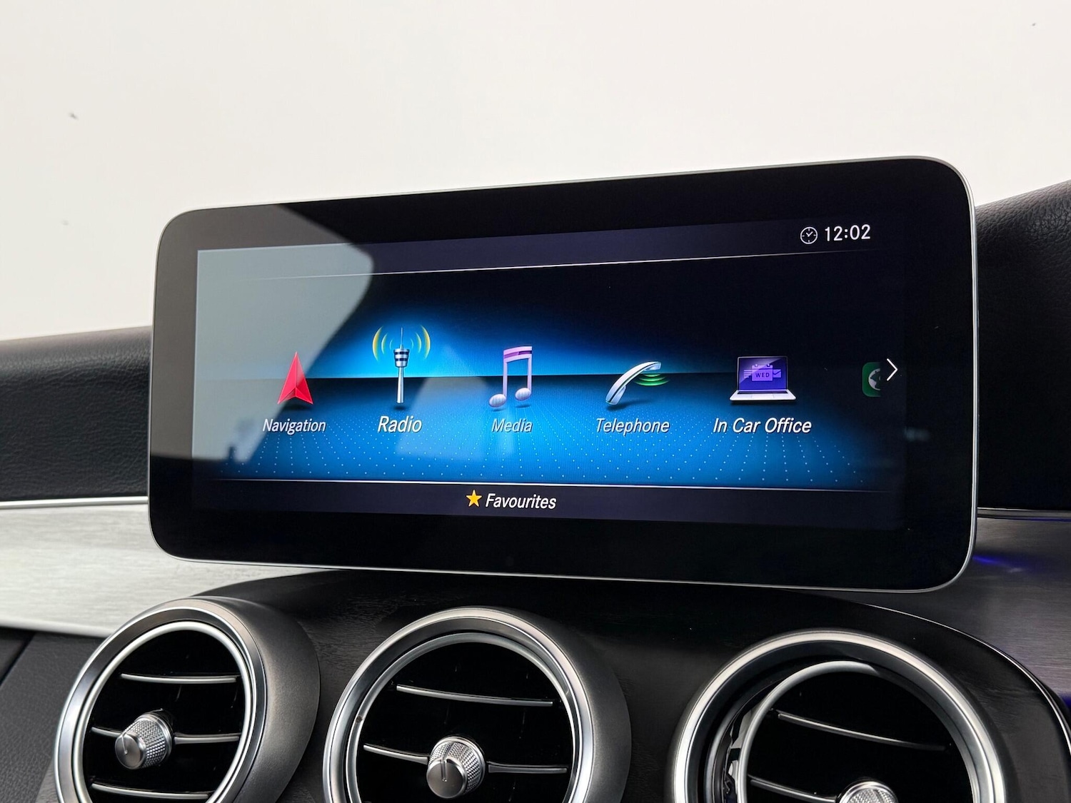 Used Mercedes-Benz C Class 2019 for sale - 77180975: Photo 23