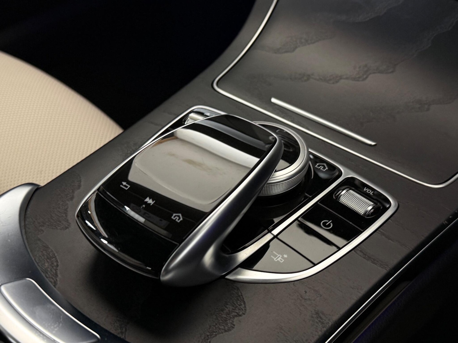 Used Mercedes-Benz C Class 2019 for sale - 77180975: Photo 31