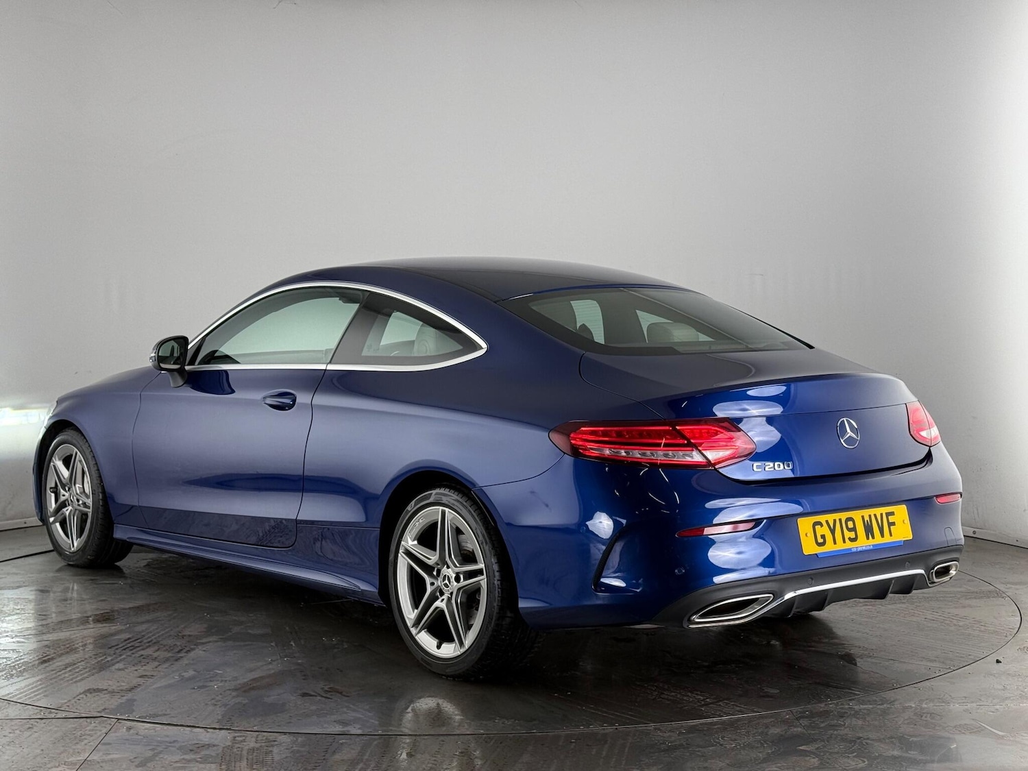 Used Mercedes-Benz C Class 2019 for sale - 77180975: Photo 4