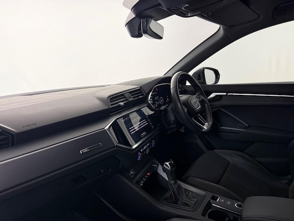 Used Audi Q3 2019 for sale - 76047876: Photo 17